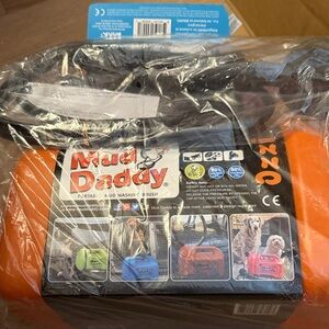 Mud Daddy Portable Mud Washing Brush - Orange